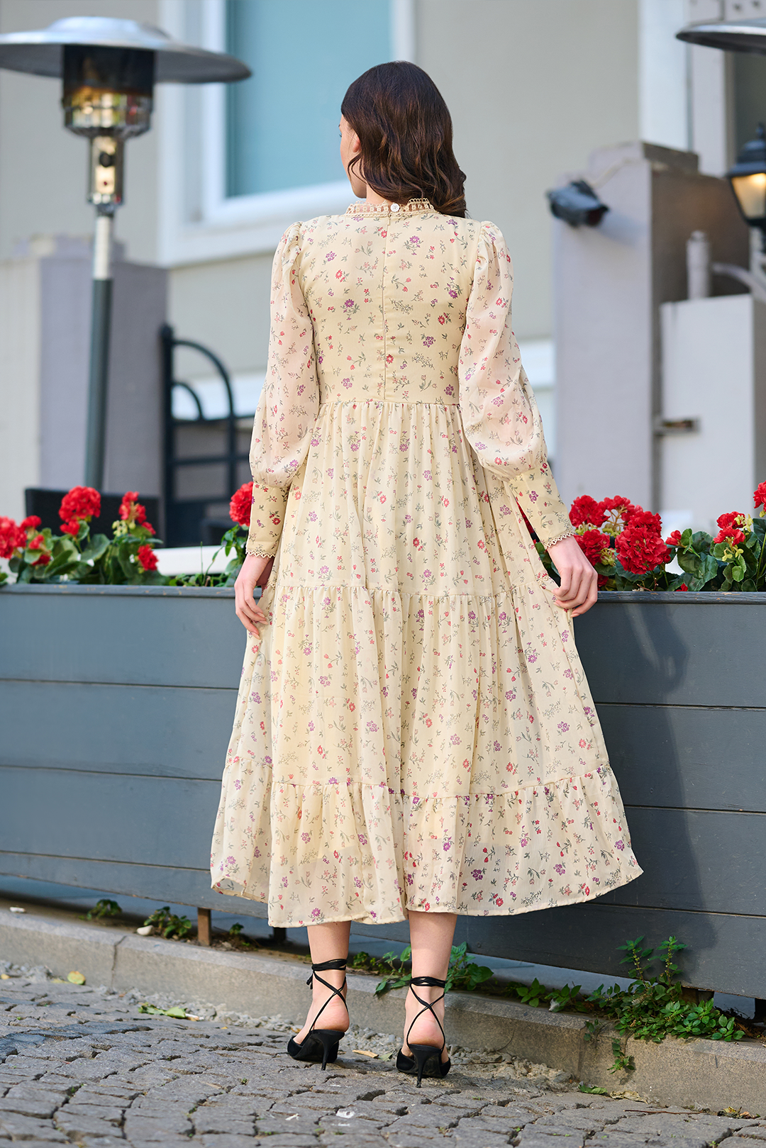 Hanna Lace Dress In Beige Floral Mardaz Fashion
