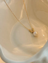 Simple Design Fresh Water Pearl Pendant Necklace For Women
