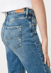 Trouser jeans with a wide leg